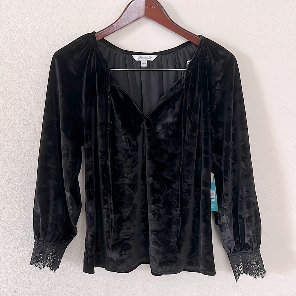 Pioneer Woman Velvet Peasant Top - Picture 1 of 15